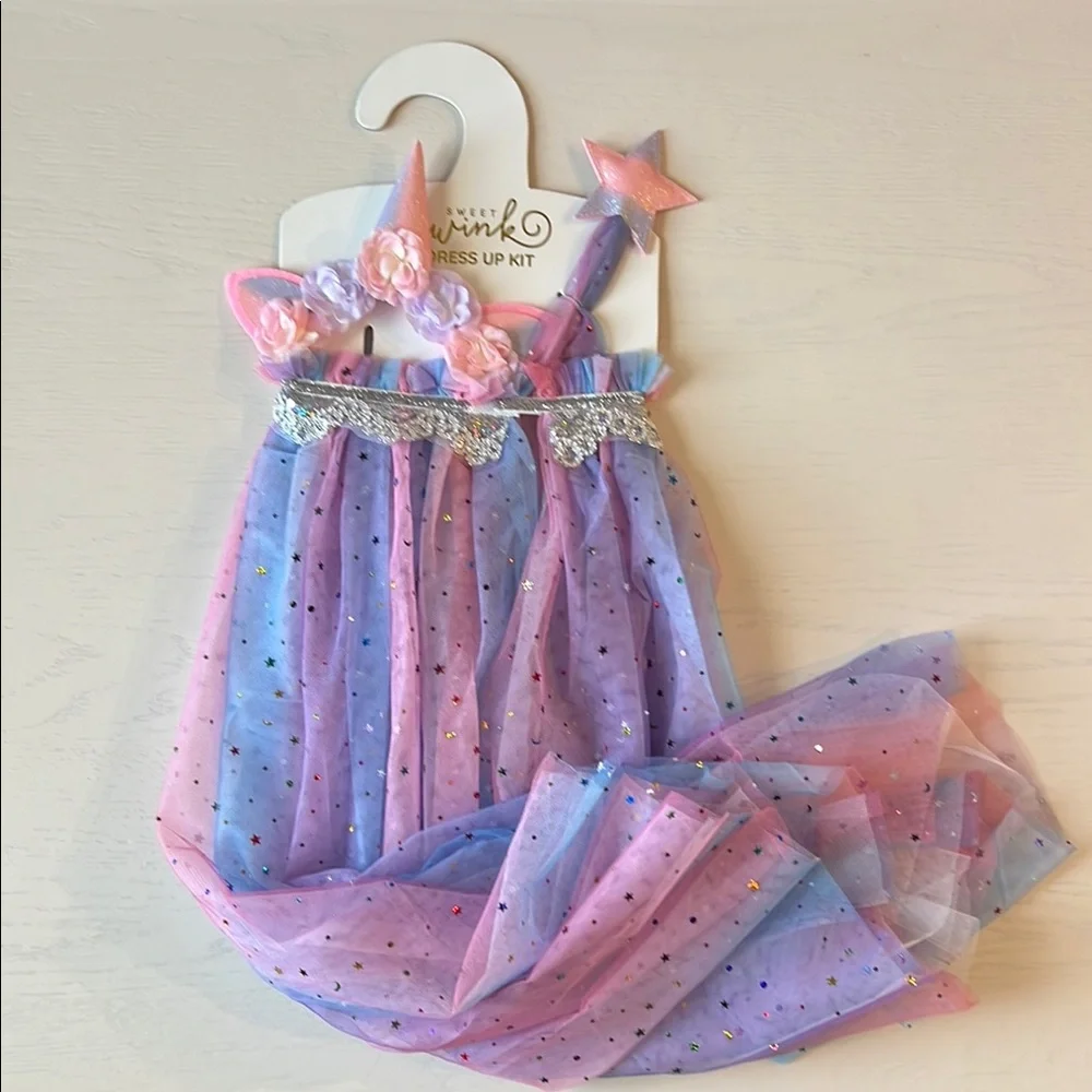 Sweet Wink Girl Dress Up Kit Unicorn Cape Wand Headband Halloween Costume